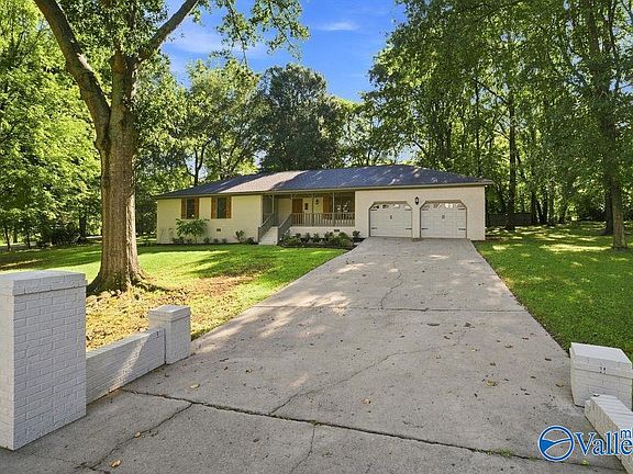 3rd image of 125 Rachel Dr NW