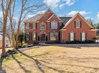 33 Grand Ave, Suwanee, GA 30024