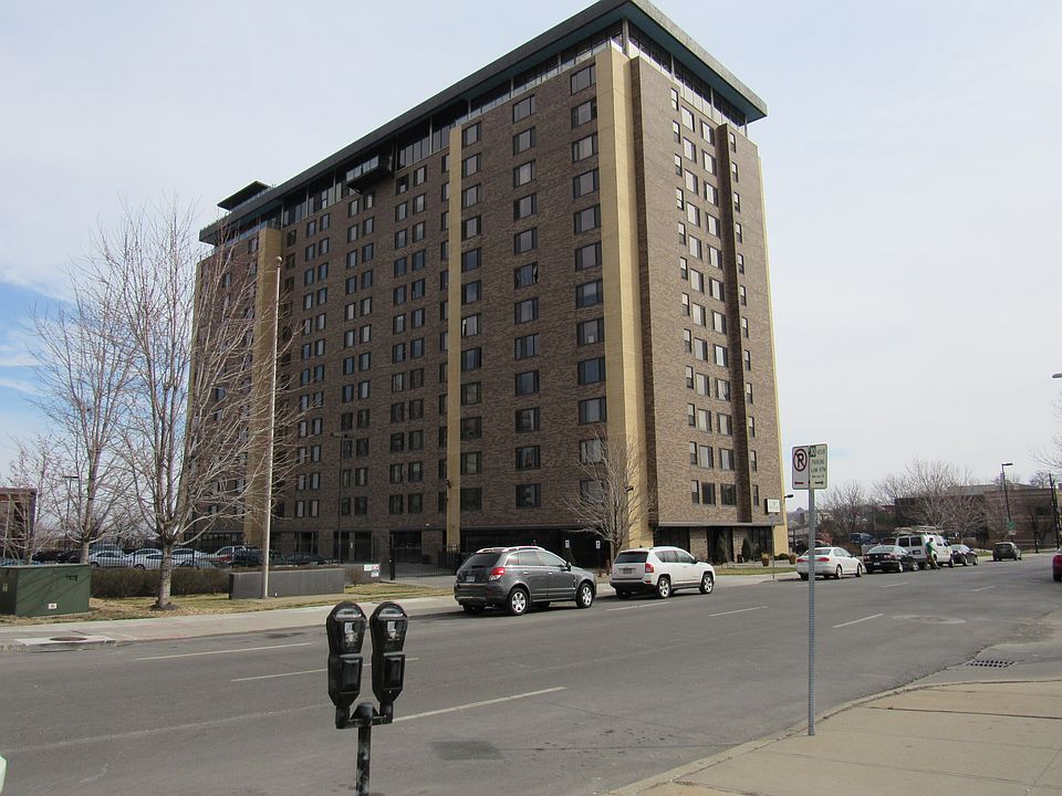 1st image of 700 E 8th St Unit 15S