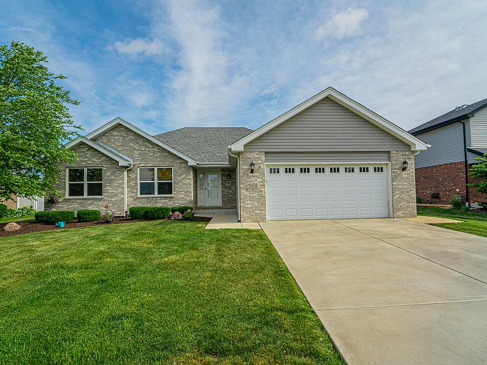 1st image of 15938 Iroquois Dr