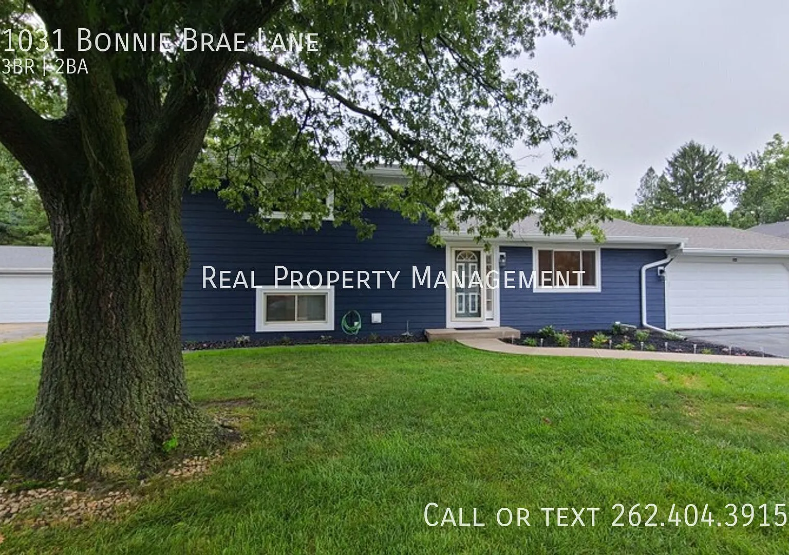 Lake Geneva Living - Spacious 3-Bedroom Home with Fenced Yard! 1031 Bonnie Brae Lane, Lake Geneva... — Photo 1