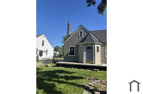 11811 Timken Ave Photo 1