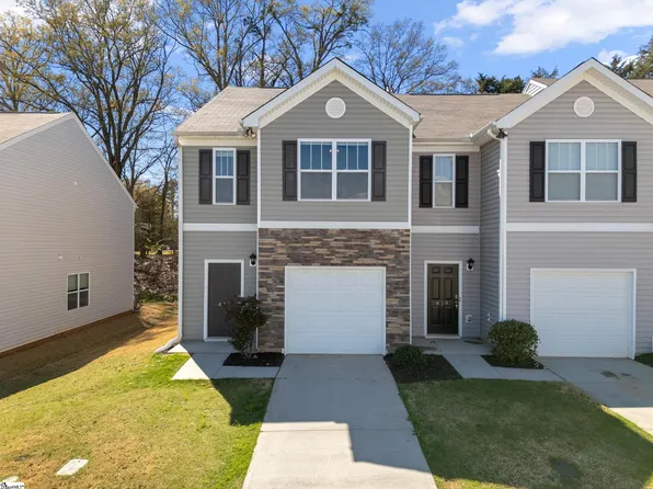 417 Sea Grit Ct, Greer, SC 29650