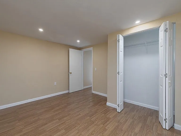 16 Huntcliff Dr — Photo 25