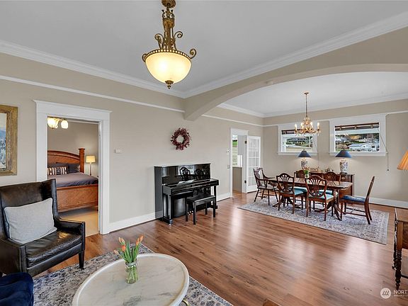 4th image of 1681 Scenic Heights Rd
