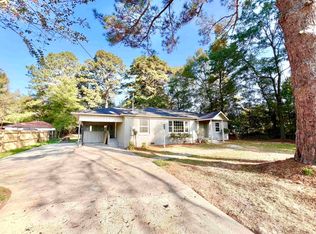 1860 California St SW, Camden, AR 71701