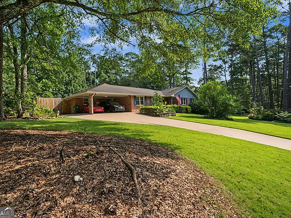 5th image of 3090 Randolph Rd
