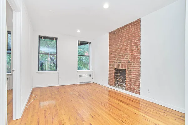 Rented by Brown Harris Stevens | media 40