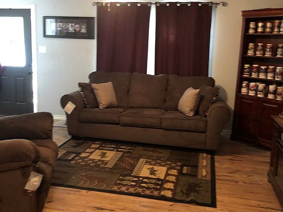 2nd image of 2806 Franklin Ave