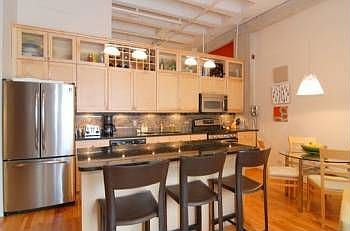 1st image of 3151 N Lincoln Ave APT 309