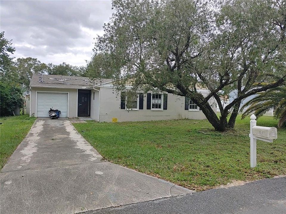 1st image of 7224 Fox Chase Dr