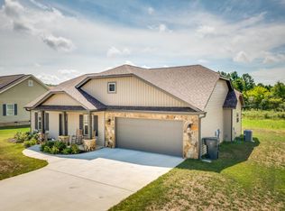 45 Mallard Ln, La Fayette, GA 30728