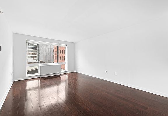 3rd image of 555 W 23rd St APT N6k
