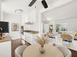 271 16th Pl APT C, Costa Mesa, CA 92627