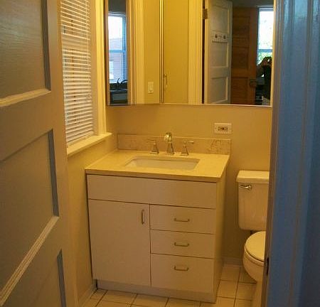 4th image of 3616 N Wolcott Ave APT 2
