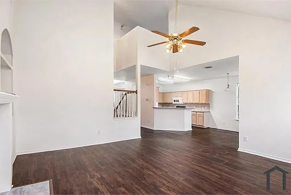 301 Londonderry Ln — Photo 11