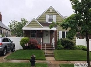 16319 20th Ave, Whitestone, NY