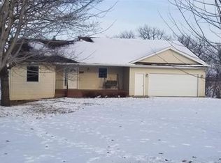 13591 Fox Lake Trl, Faribault, MN 55021