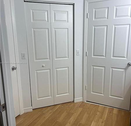 5th image of 2458 Centergate Dr APT 102