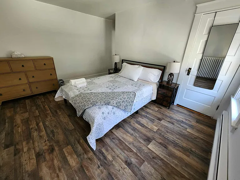 145 Park Ave #4 — Photo 17