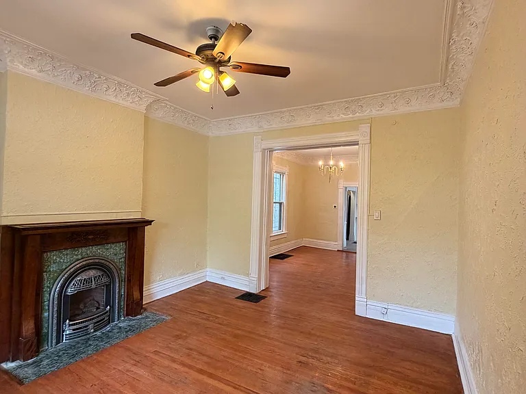 2230 N Ogden St — Photo 5