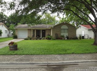 613 Pecan Dr, Schertz, TX 78154