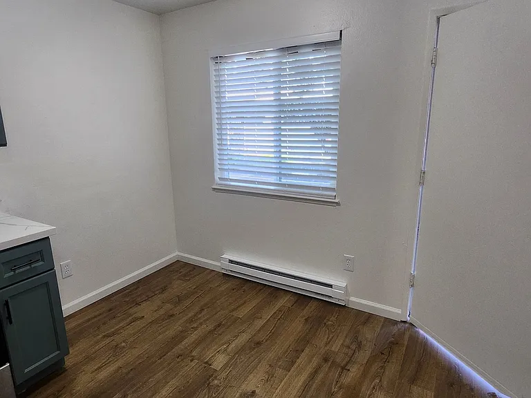 front door / kitchen area
