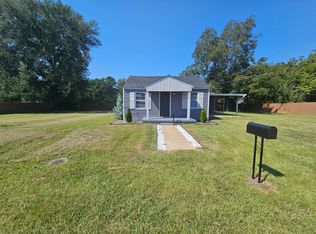 319 Lowe St, Palestine, TX 75803