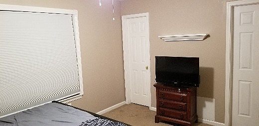 2nd image of 105 Providence Ct