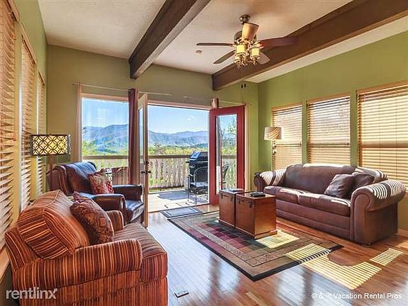 Now, this is living!