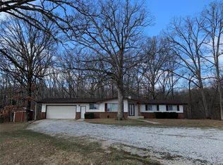 1852 Snow Cemetery Ave, Mulberry Grove, IL 62262