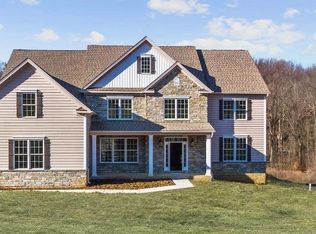 865 Fellowship Rd, Chester Springs, PA 19425