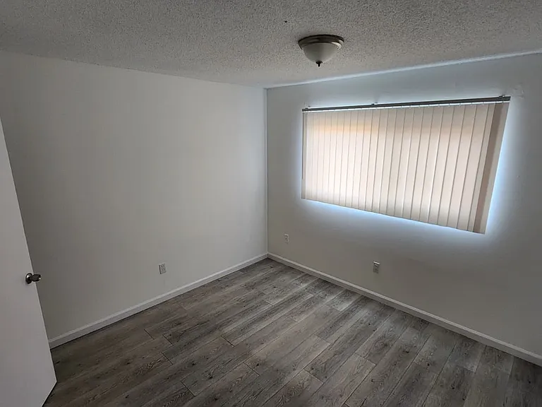 6034 Fry St — Photo 11