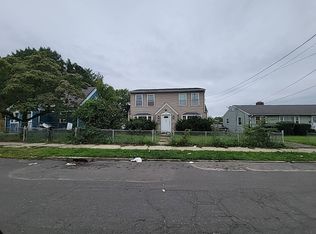355 Palisade Ave, Bridgeport, CT 06610