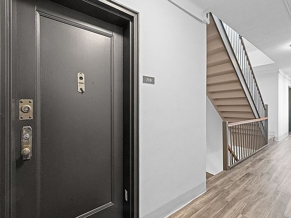 5th image of 69-60 108th St APT 719