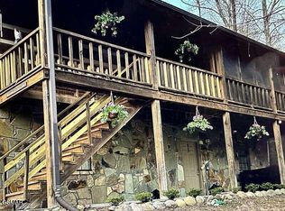 1529 Hidden Cir, Sevierville, TN 37876