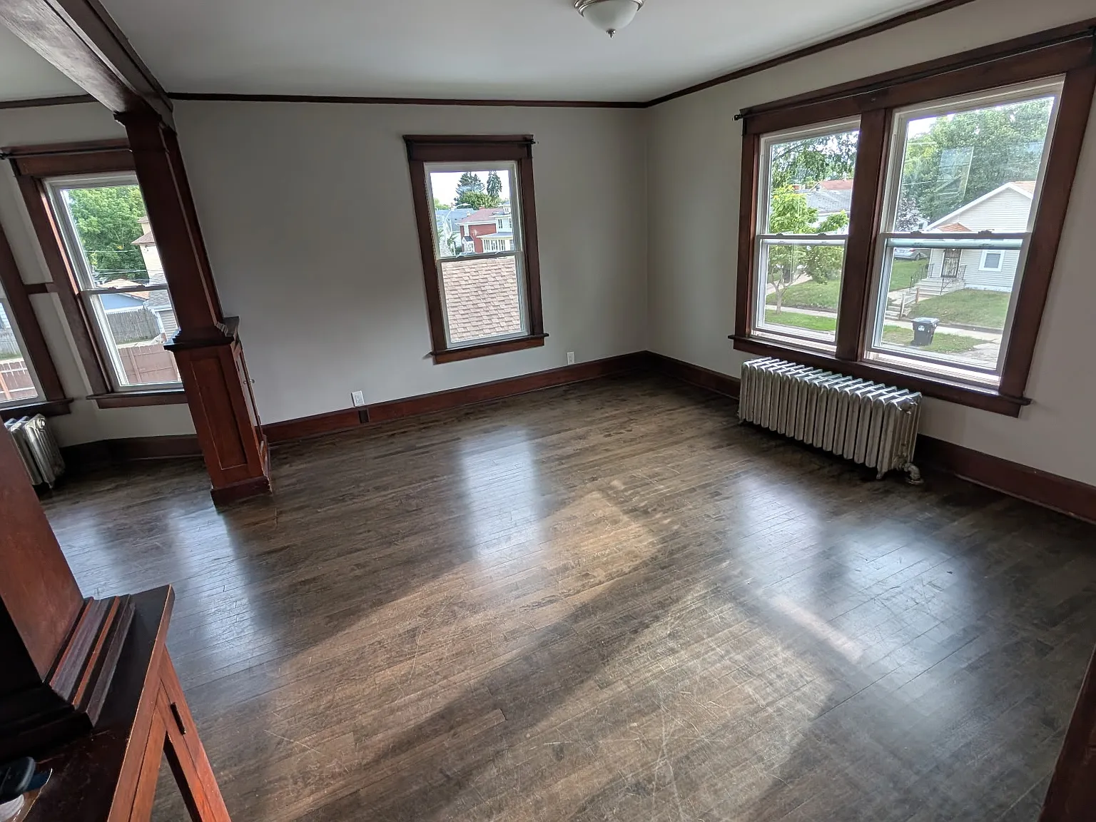 3 bed, 1000 sqft, $1,450 — Photo 3