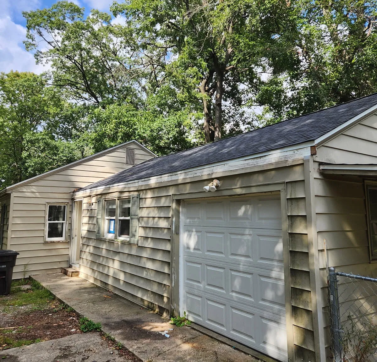 6409 Hessen Cassel Rd — Photo 2