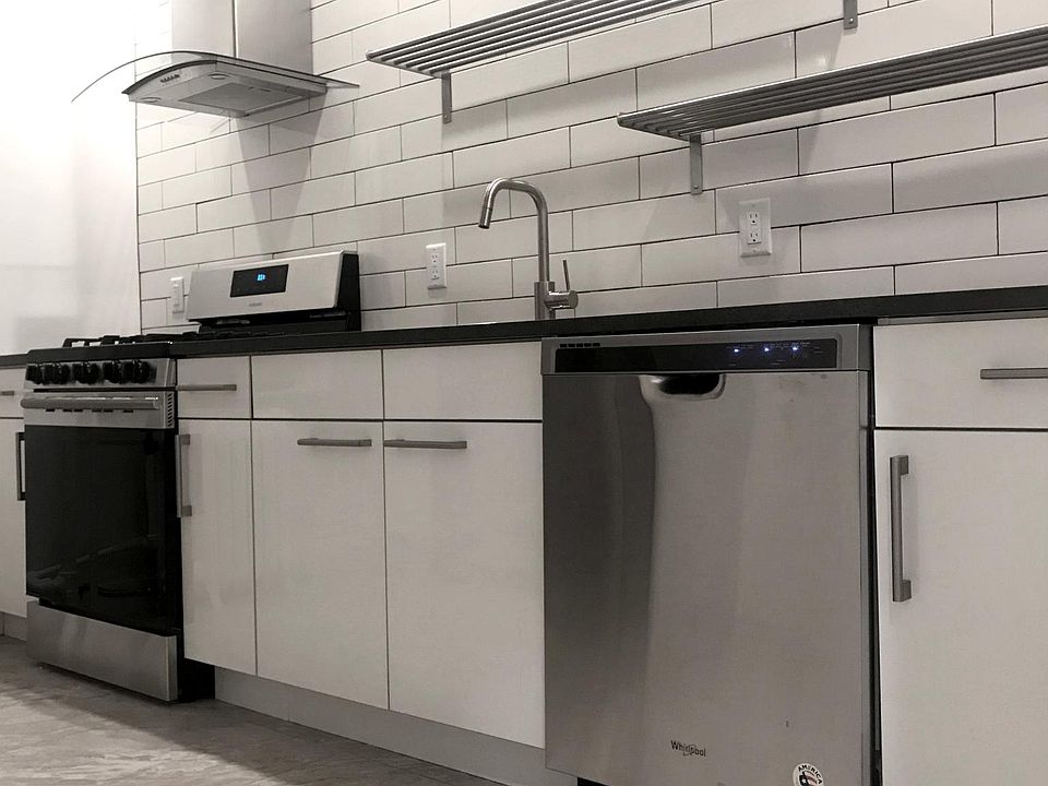 Newly Renovated kitchen