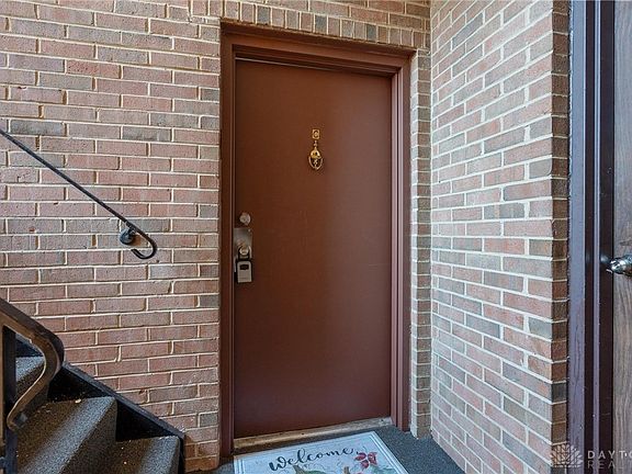 3rd image of 1788 Cherokee Dr #105