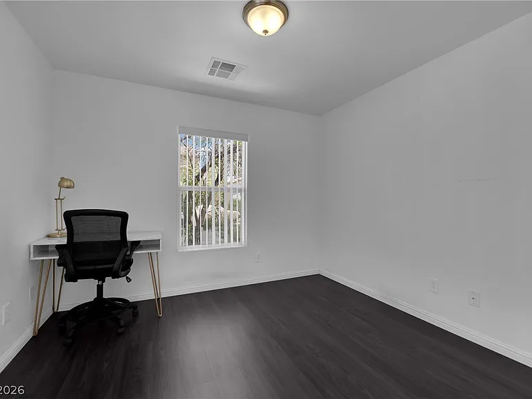 5079 Desert Dandelion Ct — Photo 19