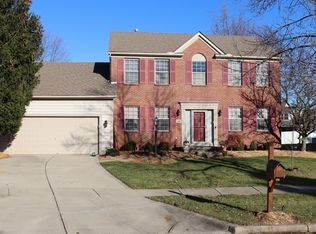 50 Runkle Dr, Pataskala, OH 43062