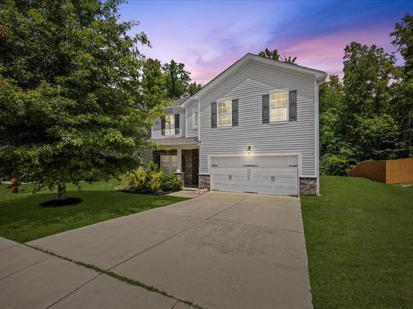 910 Longleaf Pine Pl, Mebane, NC 27302