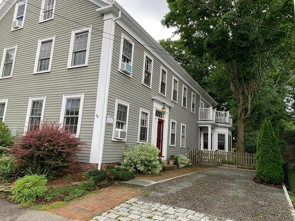 66 Purchase St