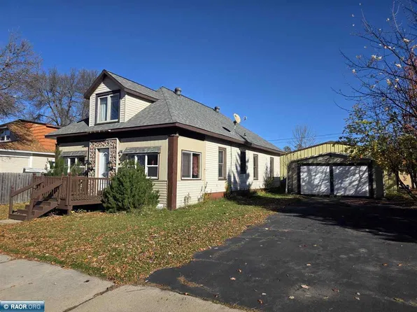 320 Forest St, Buhl, MN 55713