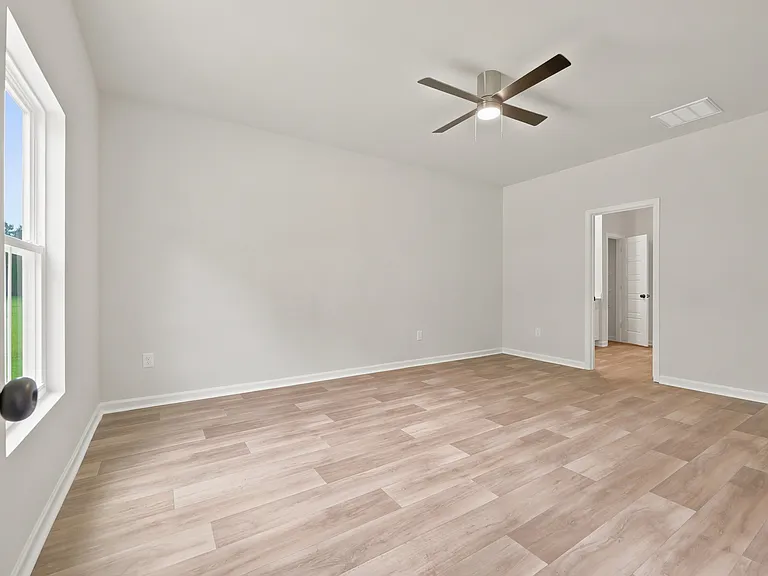 1145 Tibetan St — Photo 19