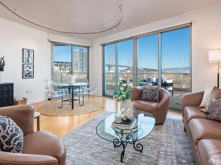 219 Brannan St #5G — Photo 36