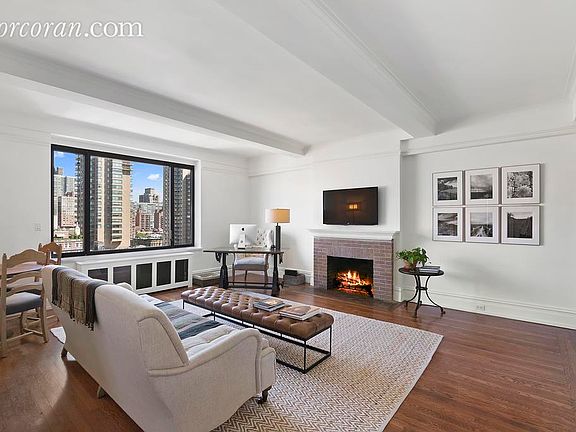 2nd image of 175 E 79th St APT 15C