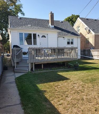 3rd image of 4221 Elmwood Ave