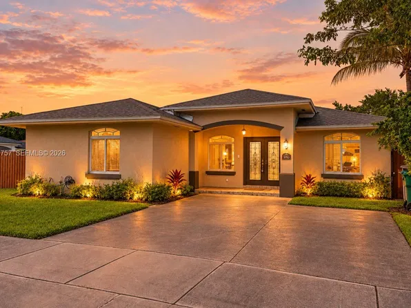 3783 NW 201st Ter, Miami Gardens, FL 33055